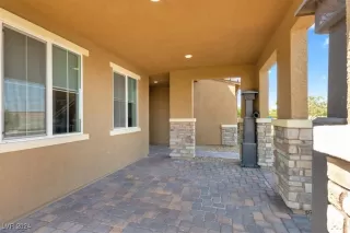 Photo #5: 2618248 Listing