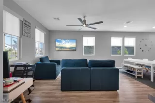 Photo #6: 2618248 Listing