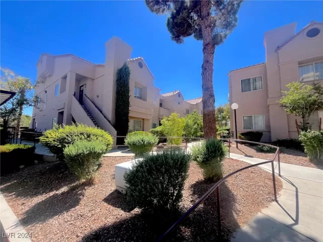 MLS: 2618260 Condo For Sale