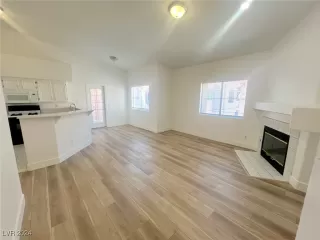 Photo #1: 2618260 Listing 