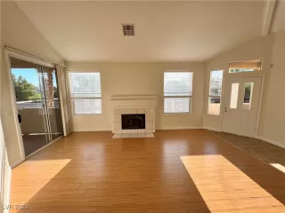 Photo #2: 2618306 Listing 