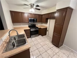 Photo #4: 2618315 Listing 