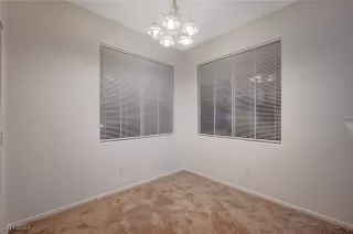 Photo #6: 2618329 Listing