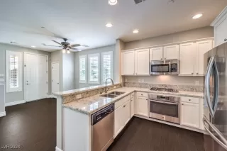 Photo #2: 2618335 Listing 