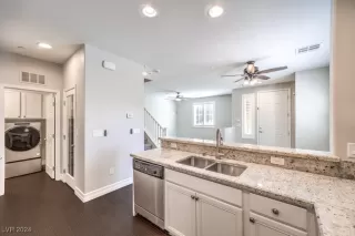 Photo #6: 2618335 Listing 