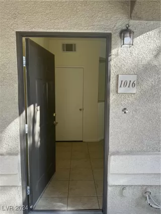 Photo #3: 2618345 Listing