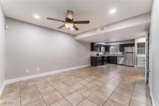 Photo #4: 2618386 Listing 