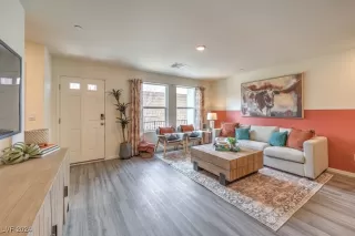 Photo #3: 2618395 Listing