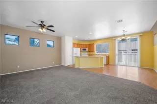 Photo #5: 2618401 Listing 