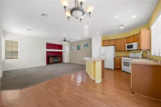 Photo #6: 2618401 Listing 