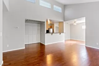 Photo #5: 2618412 Listing