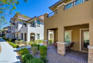 Photo #3: 2618429 Listing 