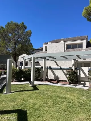 Photo #1: 2618458 Listing 