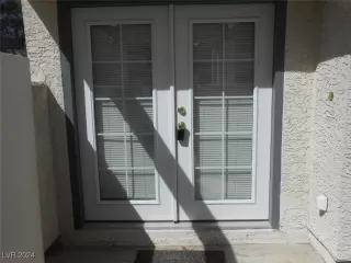 Photo #2: 2618458 Listing 