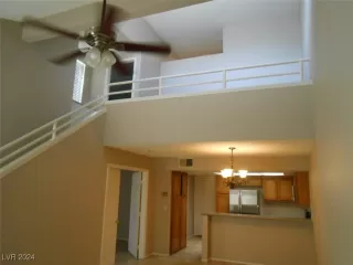 Photo #6: 2618458 Listing 