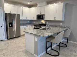 Photo #1: 2618470 Listing 