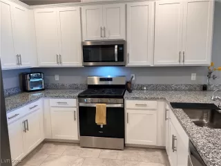 Photo #3: 2618470 Listing 