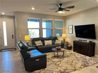 Photo #6: 2618470 Listing 