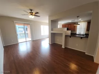 Photo #1: 2618480 Listing 