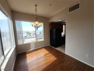 Photo #6: 2618480 Listing 