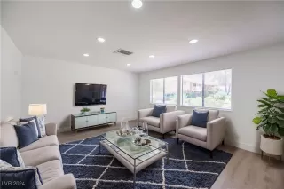 Photo #1: 2618490 Listing