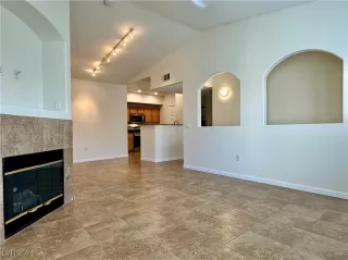 Photo #1: 2618494 Listing 