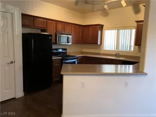 Photo #6: 2618502 Listing 