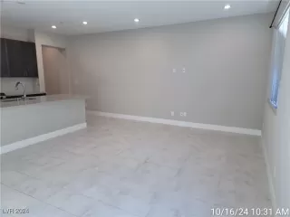 Photo #6: 2618504 Listing 