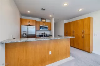 Photo #4: 2618543 Listing 
