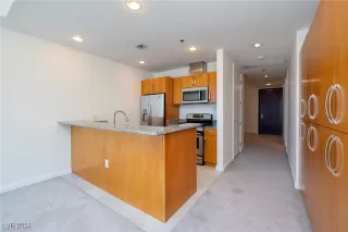 Photo #5: 2618543 Listing 