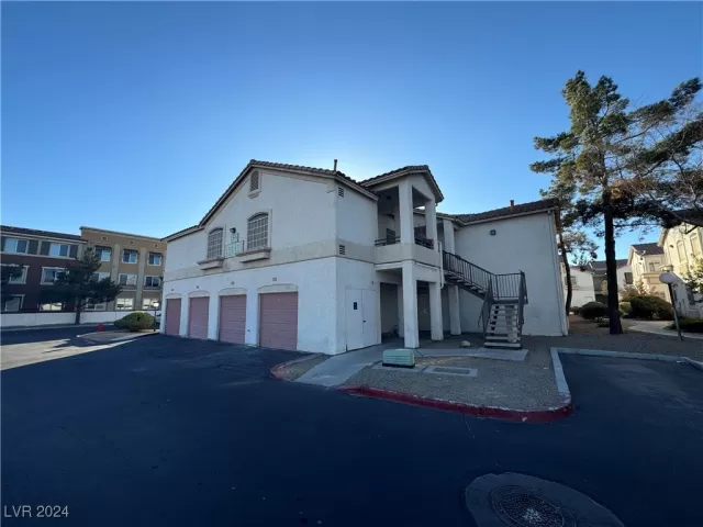 MLS: 2618575 Condo For Sale