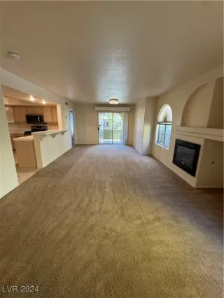Photo #2: 2618580 Listing