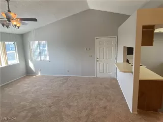 Photo #1: 2618598 Listing 