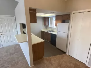 Photo #3: 2618598 Listing 