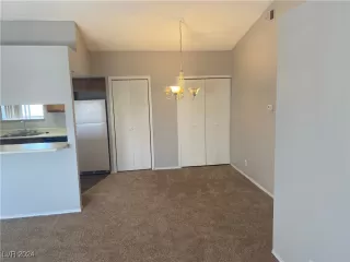 Photo #5: 2618598 Listing 