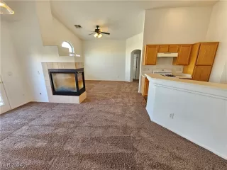 Photo #2: 2618602 Listing 