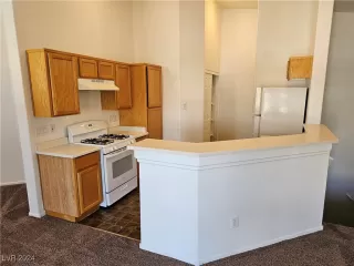 Photo #5: 2618602 Listing 