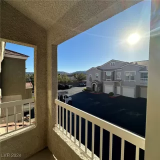 Photo #5: 2618611 Listing 