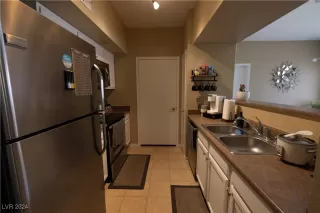 Photo #4: 2618624 Listing 