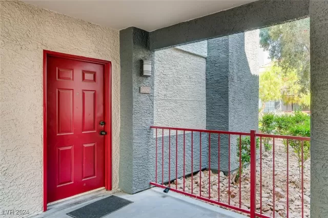 MLS: 2618652 Condo For Sale