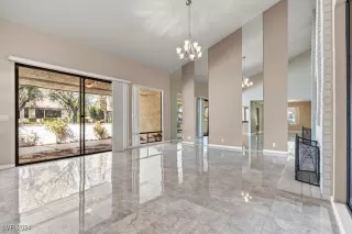 Photo #3: 2618662 Listing