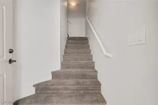 Photo #6: 2618664 Listing 