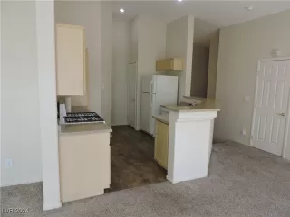 Photo #5: 2618691 Listing 