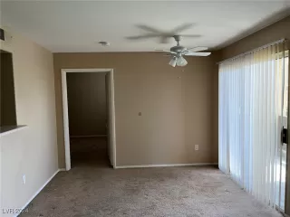 Photo #4: 2618699 Listing