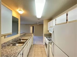 Photo #4: 2618700 Listing 