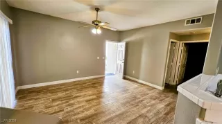 Photo #3: 2618703 Listing 