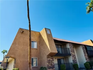 Photo #1: 2618716 Listing