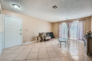 Photo #2: 2618720 Listing