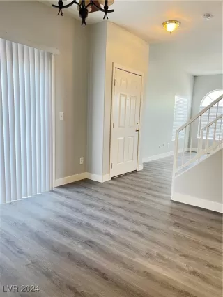 Photo #4: 2618781 Listing 