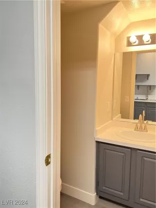 Photo #5: 2618781 Listing 